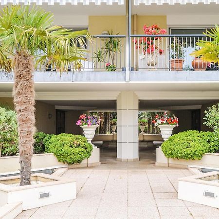 Le Lido - Piscine, Proche Plage Кань-сюр-Мер Екстер'єр фото